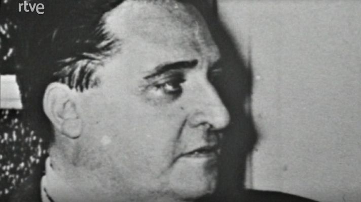 Biografía - Agustín de Foxá