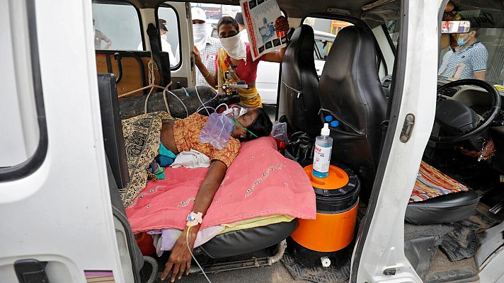 Informativo 24h - El coronavirus se expande como un tsunami en la India