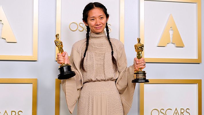 Telediario 1 - El talento de Chloé Zhao, la directora china de la que no hablan en su pais
