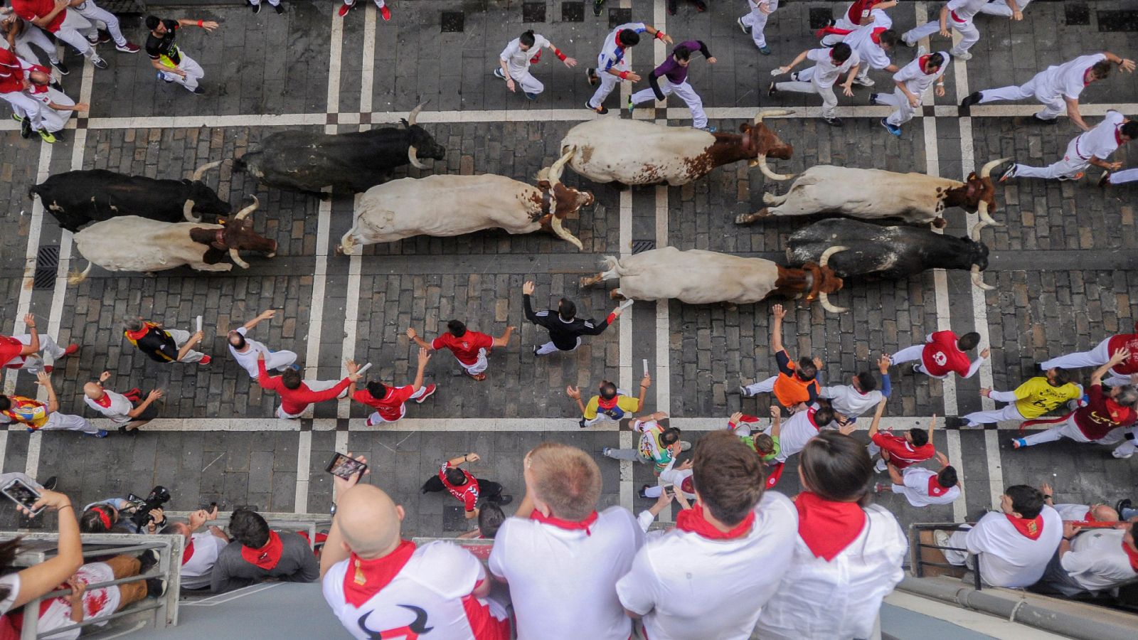 Vídeo: La pandemia vuelve a dejar a Pamplona sin Sanfermines