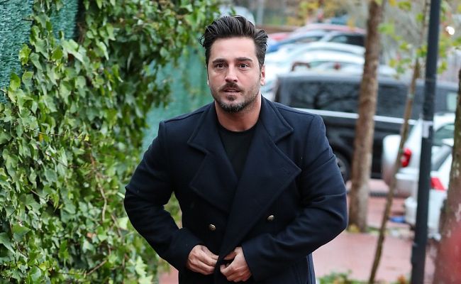 Gente y tendencias - David Bustamante aclara la polémica