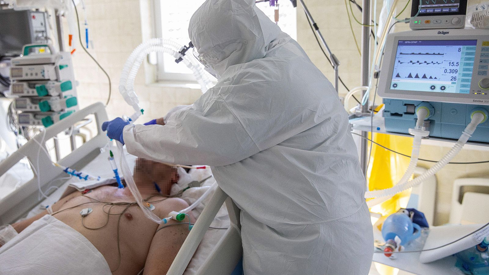 Guipúzcoa triplica la media nacional de incidencia acumulada - Telediario 1 | Ver