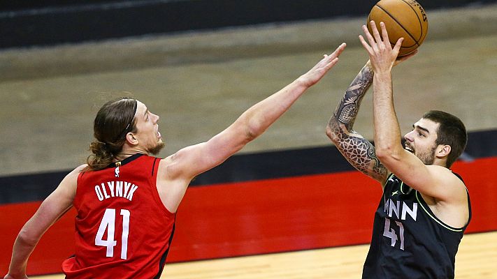 Telediario 1 - Juancho brilla en los 'Wolves' y Doncic sigue deslumbrando en Dallas