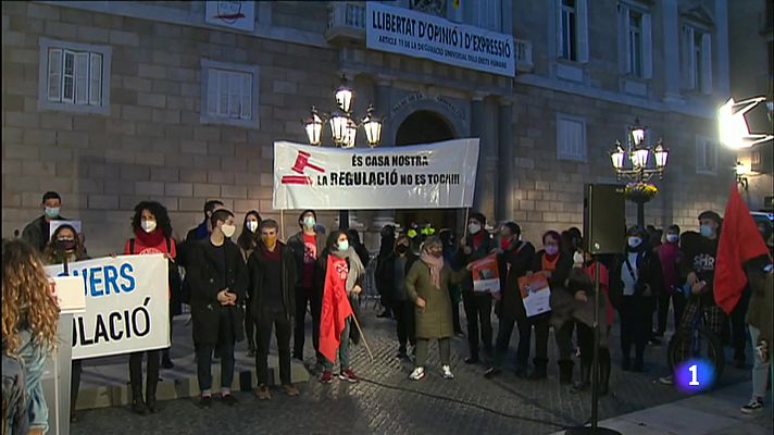 L'Informatiu - L'espera per la investidura provoca la paràlisi legislativa a Catalunya