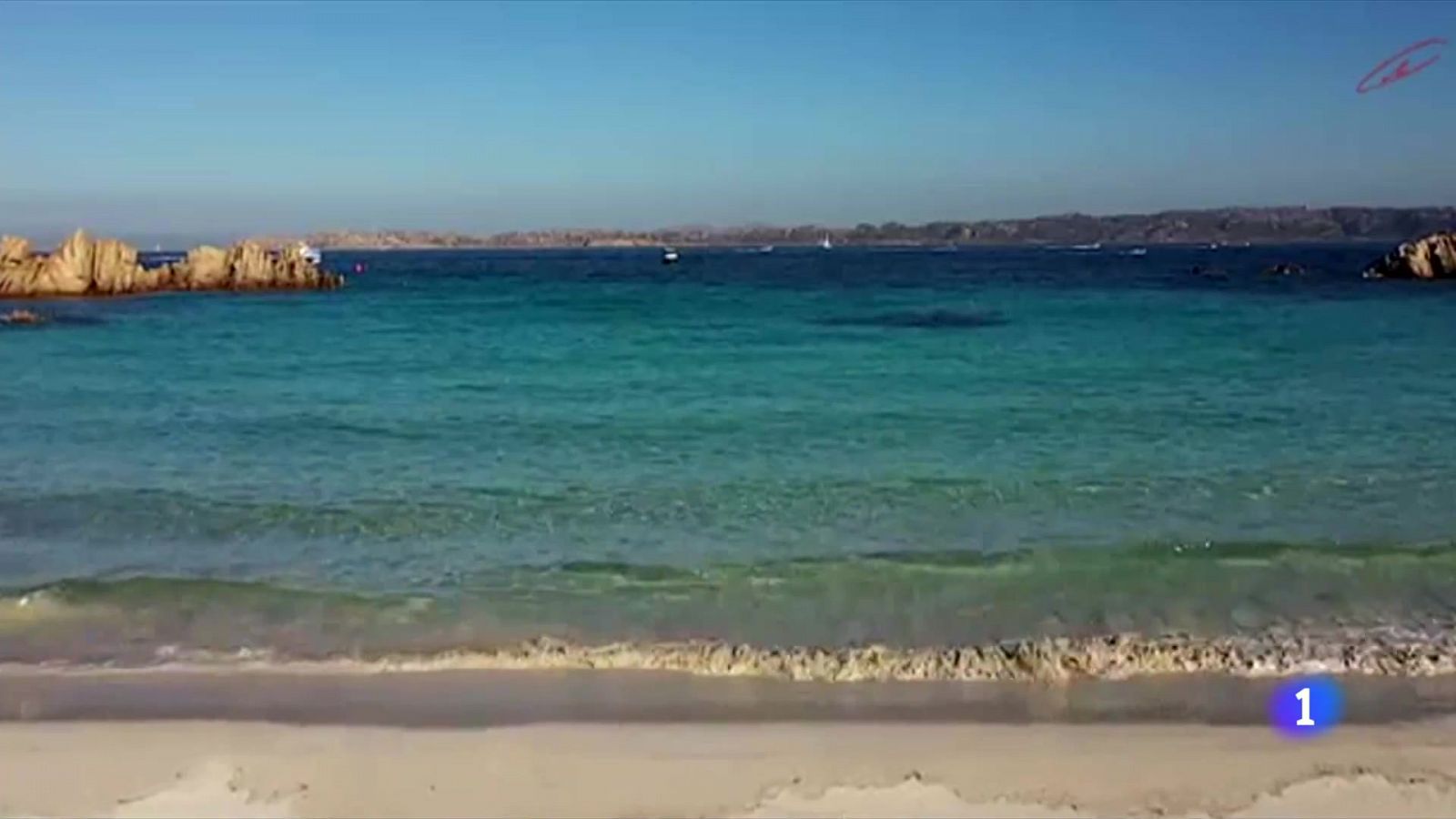 El 'Robinson italiano', obligado a marcharse de la isla de Budelli