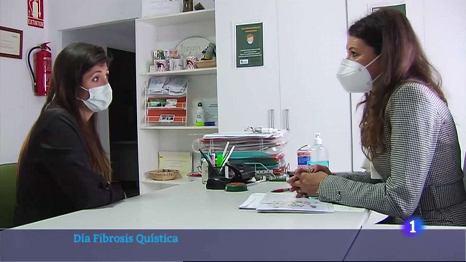 Noticias Andalucía: Los enfermos de fibrosis quística de Andalucía, fuera de la vacunación prioritaria por alto riesgo o por edad | RTVE Play