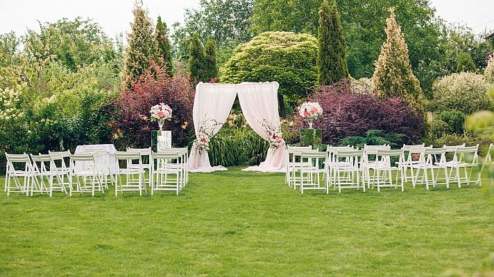 Telediario 1 - El descenso del número de bodas perjudica a las empresas
