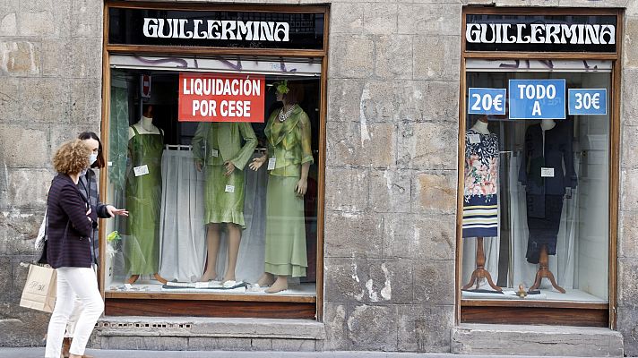 Telediario 1 - La pandemia dinamita el empleo en España y se ceba con las familias, según la EPA