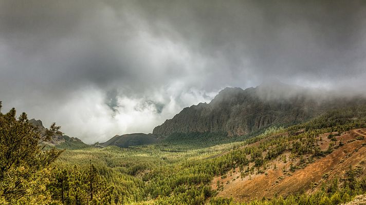El tiempo - Probabilidad de chubascos localmente fuertes en gran parte de la península