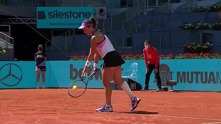 WTA Mutua Madrid Open: Danka Kovinic - Sloane Stephens