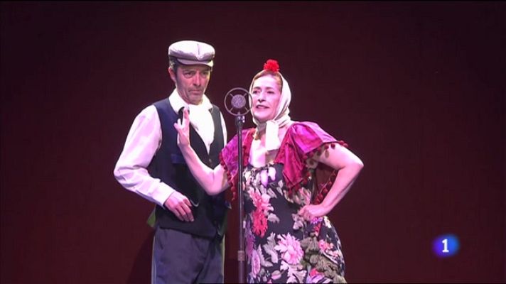 L'informatiu - Comunitat Valenciana - La companyia El Micalet representa 'Ai Carmela'