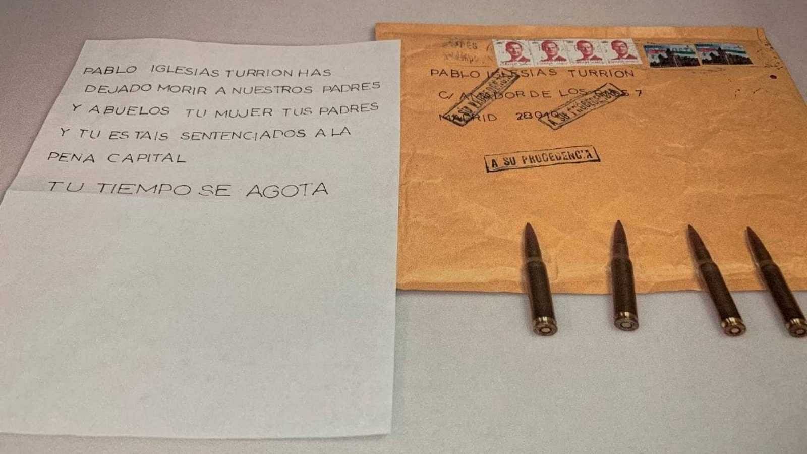 La Policía analiza huellas y restos de ADN en las tres primeras cartas con balas