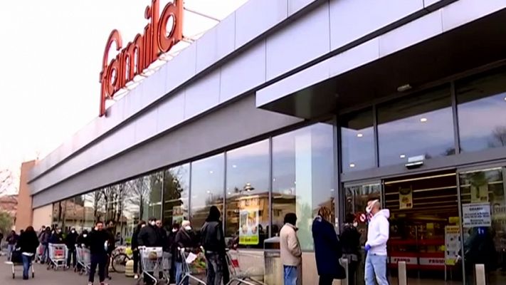 Italia cierra 12 supermercados tras hallar restos de coronavirus