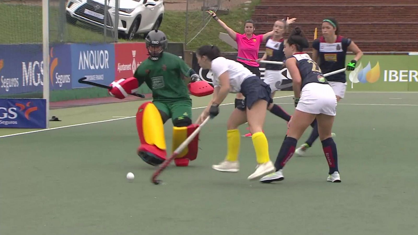 Hockey hierba - Final Four Liga femenina. 1ª semifinal: Club de Campo - RC Polo Barcelona - ver ahora