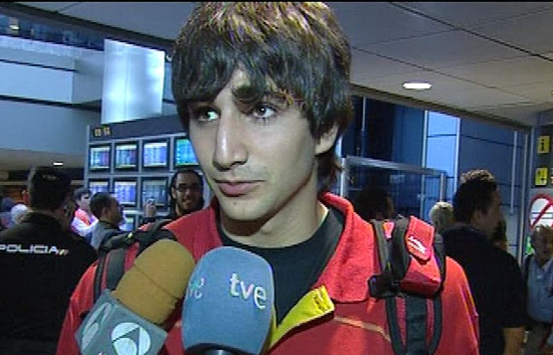 El benjamín de la selección, Ricky Rubio, a reconocido a su llegada al aeropuerto que es un gran orgullo "pertenecer a esta selección".