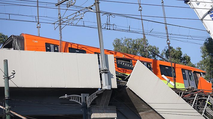 Telediario 1 - La investigación del accidente del metro de México continúa mientras se identifican las víctimas mortales