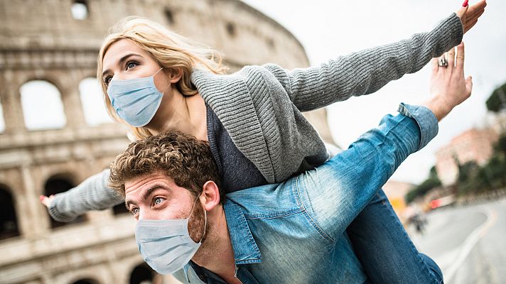 Informativo 24h - Italia abre fronteras y pedirá el 'certificado verde' para reactivar el turismo