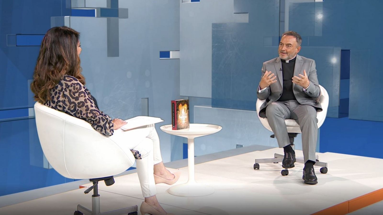 Últimas Preguntas - Las armas de la luz - ver ahora