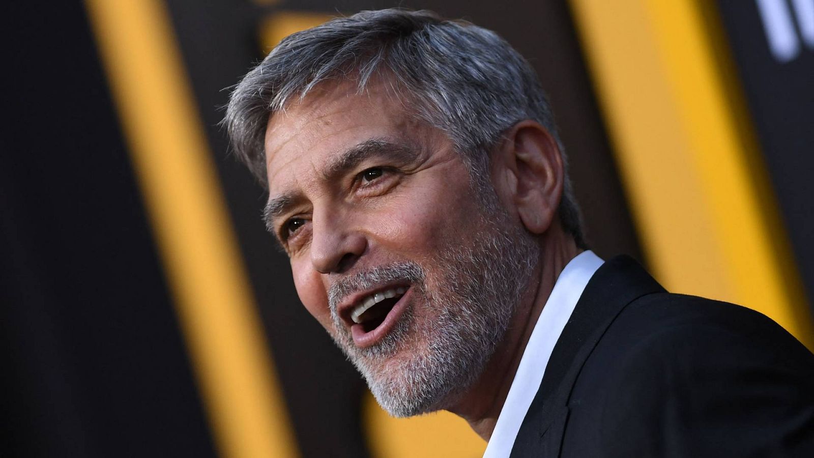 George Clooney cumple 60 años y volverá a rodar con Julia Roberts