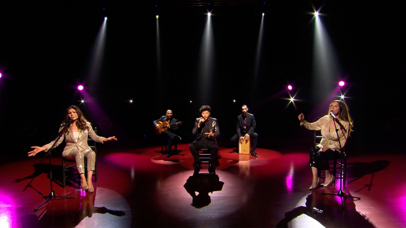 Eurovisión - Blas Cantó y Azúcar Moreno interpretan la versión flamenca de ¿Bandido¿