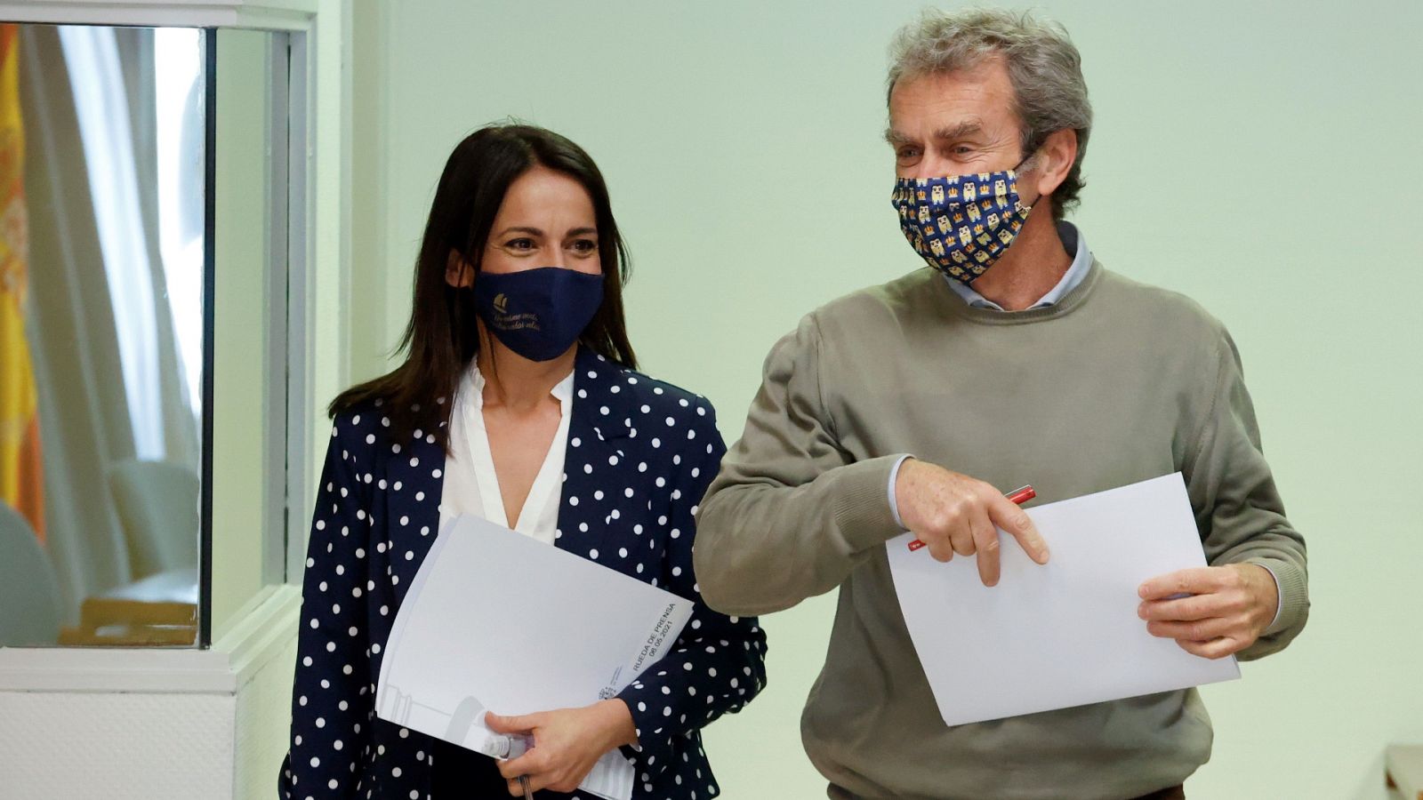 Especial informativo - Coronavirus. Comparecencia de Fernando Simón y Silvia Calzón - 06/05/21 - ver ahora