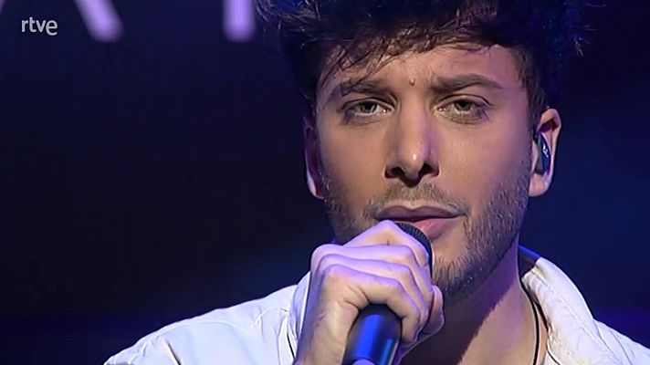 Actuación de Blas Cantó de "Él no soy yo" e "In your bed" 