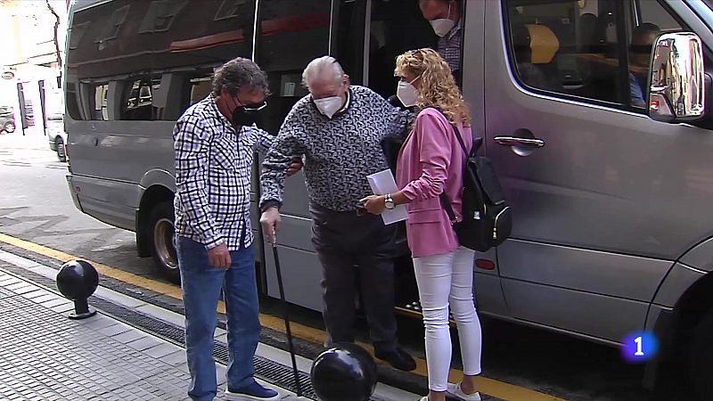 Antonio Banderas homenajea a los mayores en el teatro Soho de Málaga