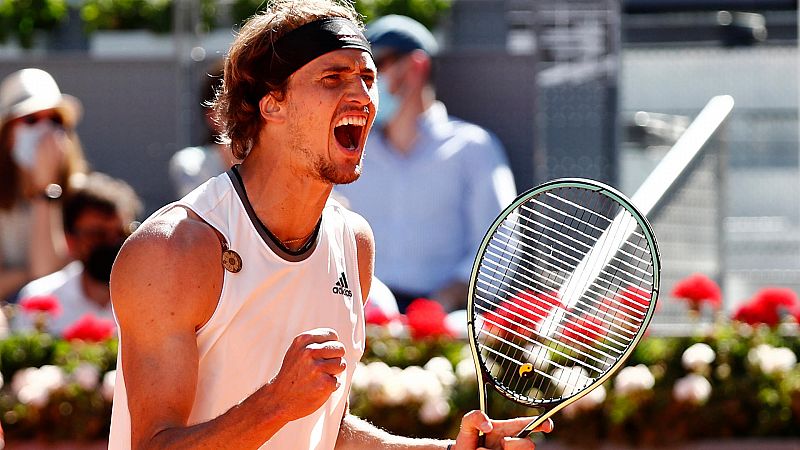 Zverev: "Ganar a Rafa en tierra es de lo más difícil, es increíble"