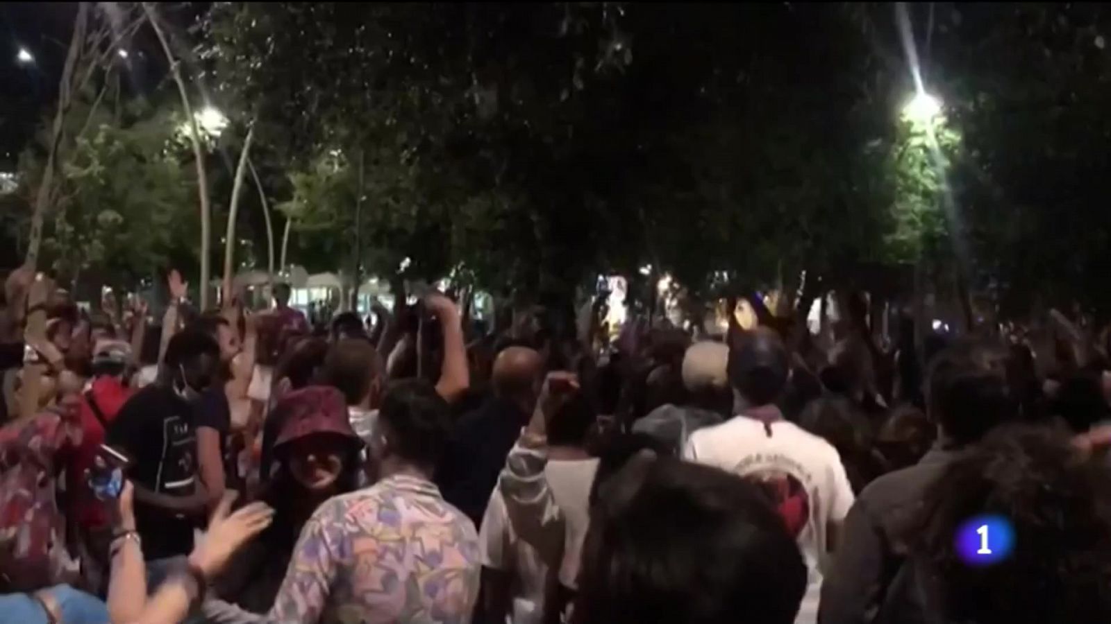 Se abre una nueva etapa para el sector del ocio nocturno - Noticias Andalucía | Ver