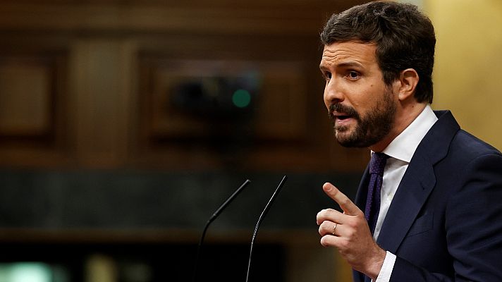Informativo 24h - Casado afea a Sánchez "el sorpasso de Errejón" y este contesta: "Se le está poniendo cara de Rivera"