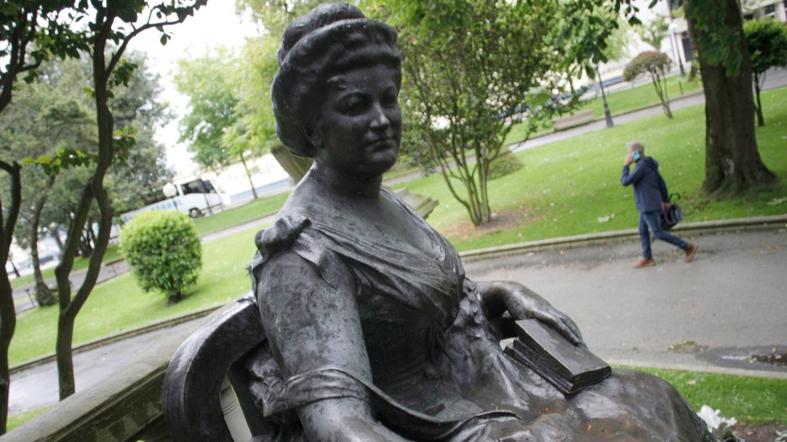 Homenajes y exposiciones para celebrar el centenario de la escritora Emilia Pardo Bazán