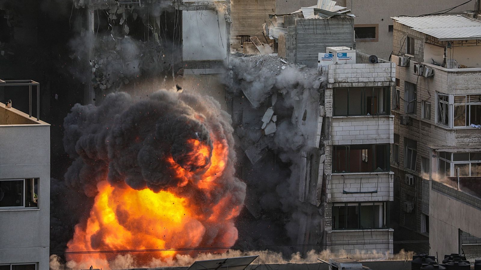El intercambio de misiles entre Gaza e Israel no cesa por tercera jornada consecutiva