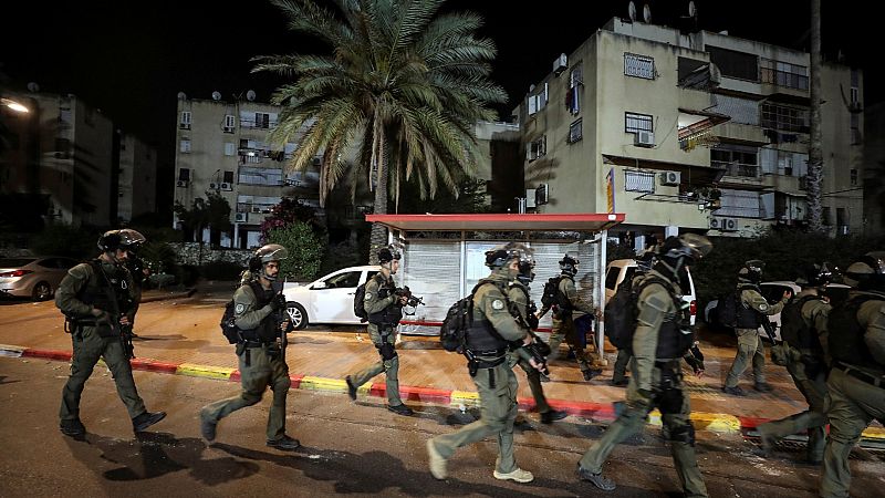 La violencia en Lod, una ciudad en el centro de Israel, alcanza niveles de "guerra civil" según su alcalde