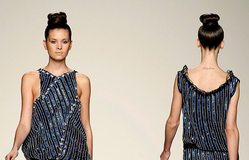 Krizia Robustella aúna lo 'sport' y lo elegante en su nueva colección.