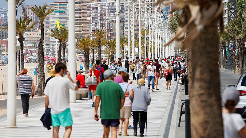 España vive su primer de semana completo sin estado de alarma