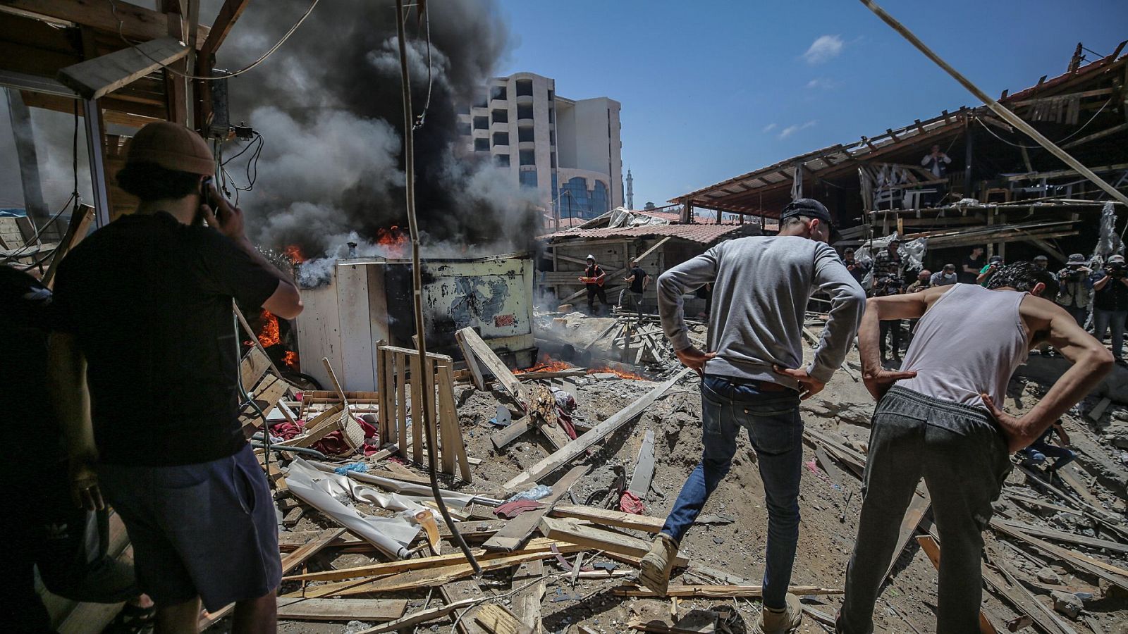 Los bombardeos israelíes continúan sobre Gaza por octavo día