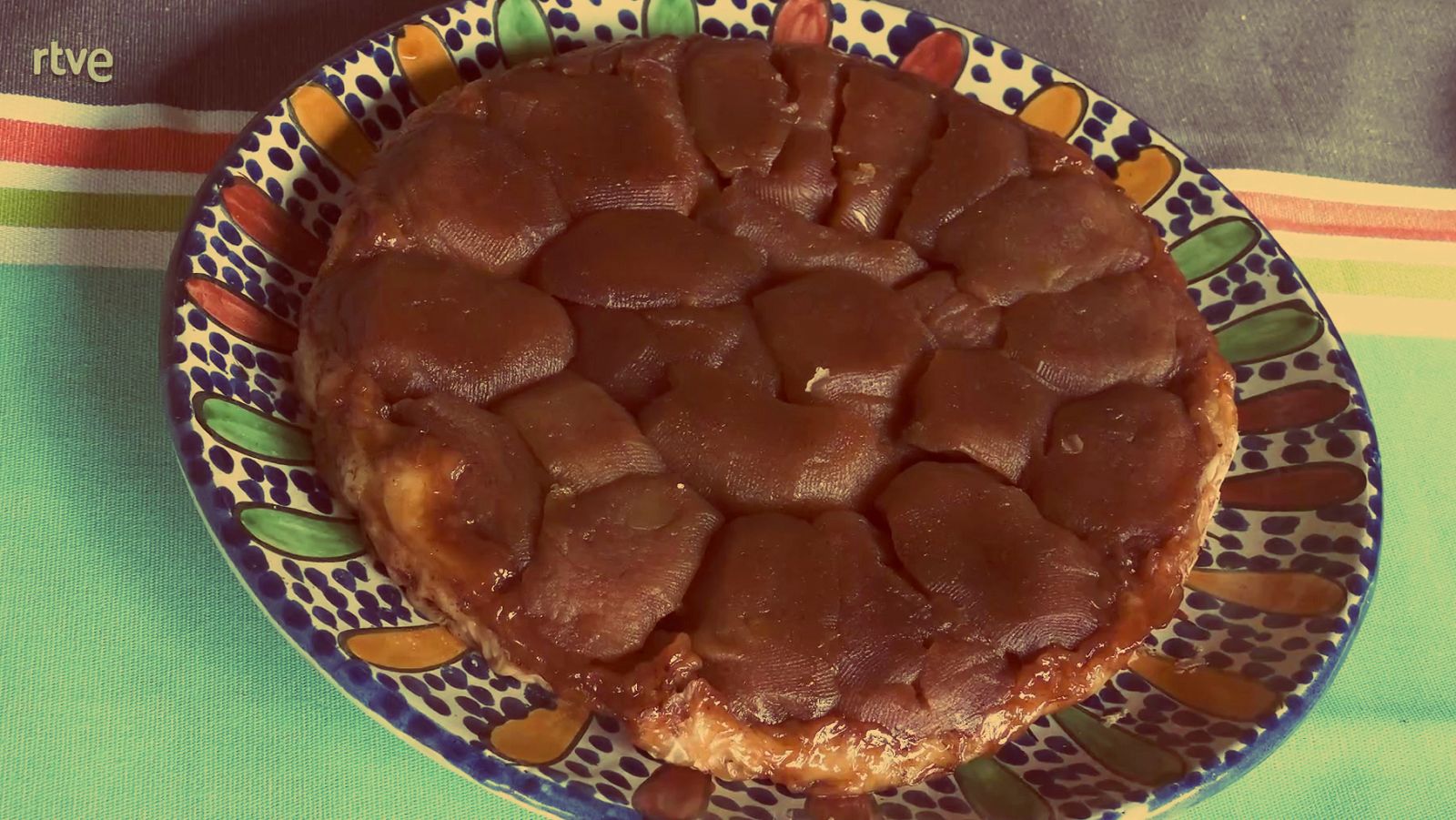 Paloma San Basilio nos enseña la receta de la tarta Tatin