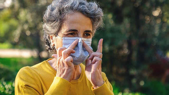 Telediario 1 - ¿Cuándo volveremos a vivir sin mascarilla en exteriores?