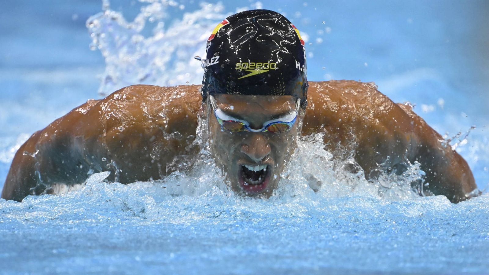 Hugo González se clasifica para otras dos finales en el Europeo de natación