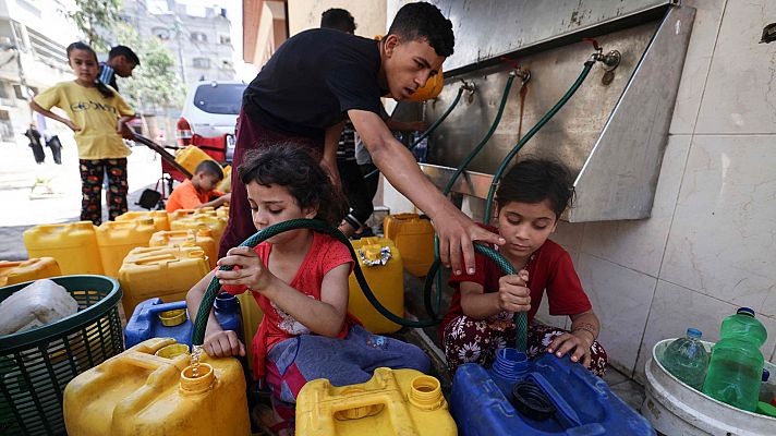 Los bombardeos israelíes dejan a los gazatíes sin alimentos ni medicinas