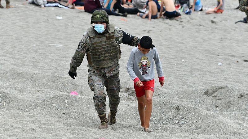 Los protagonistas de Ceuta: "Era muy pequeño y decía que quería irse con su madre"