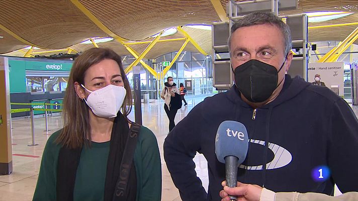 Telediario 1 - Las aerolíneas ofrecen billetes económicos y pago a plazos para reactivar el turismo