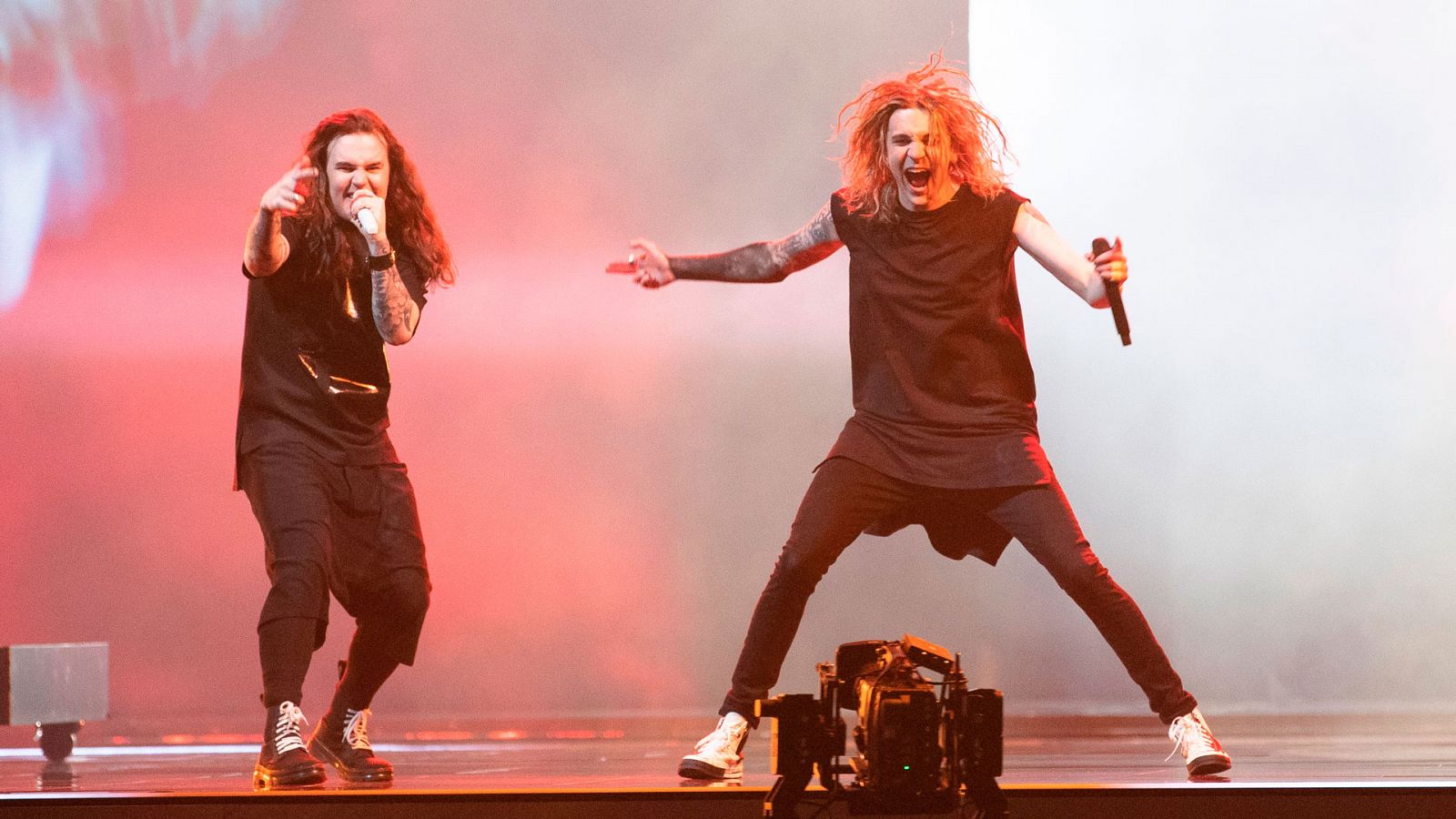 Eurovisión: Finlandia canta "Dark side" en la segunda semifinal