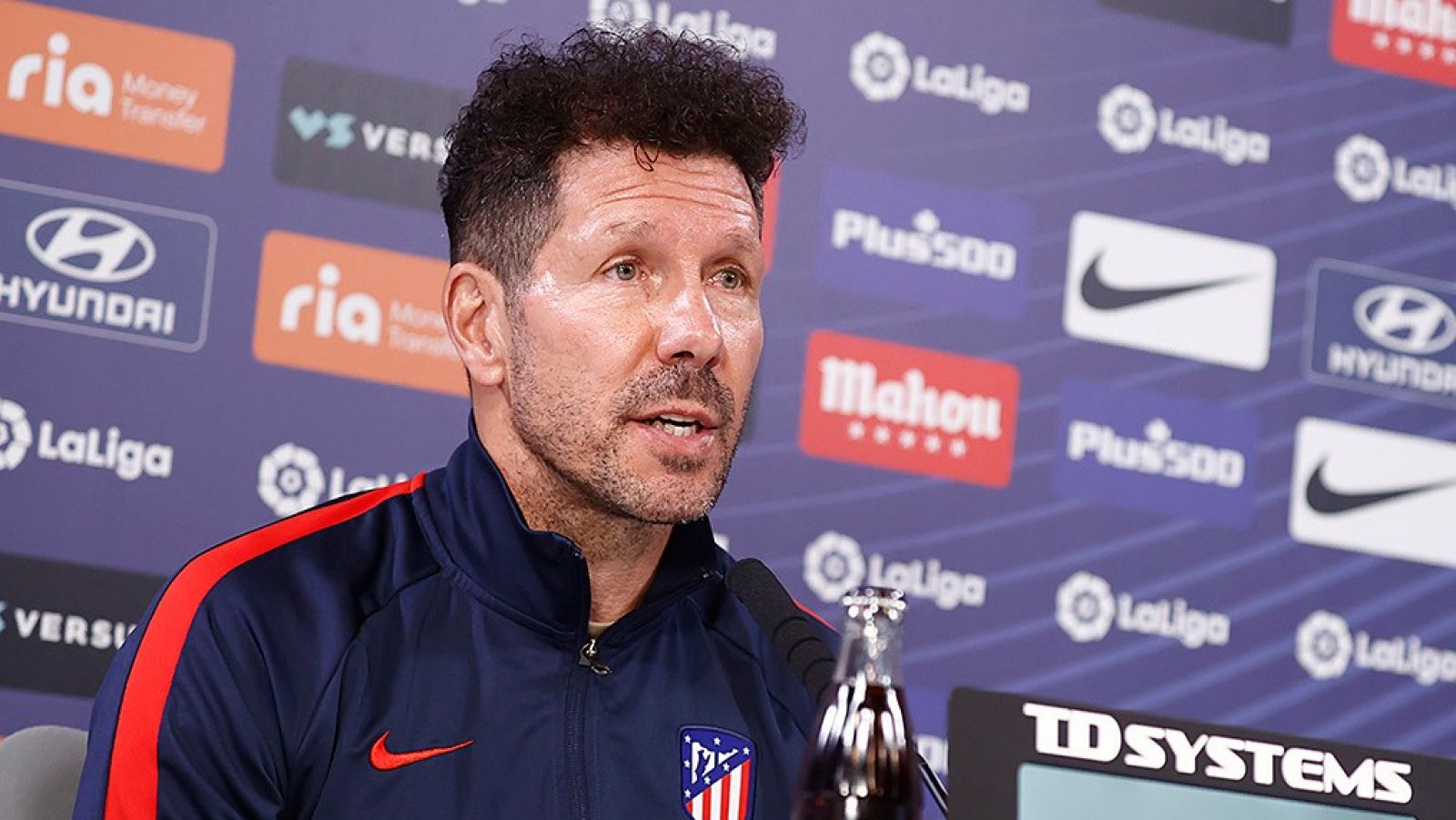 Simeone: "En un partido todo es posible. Es una final"