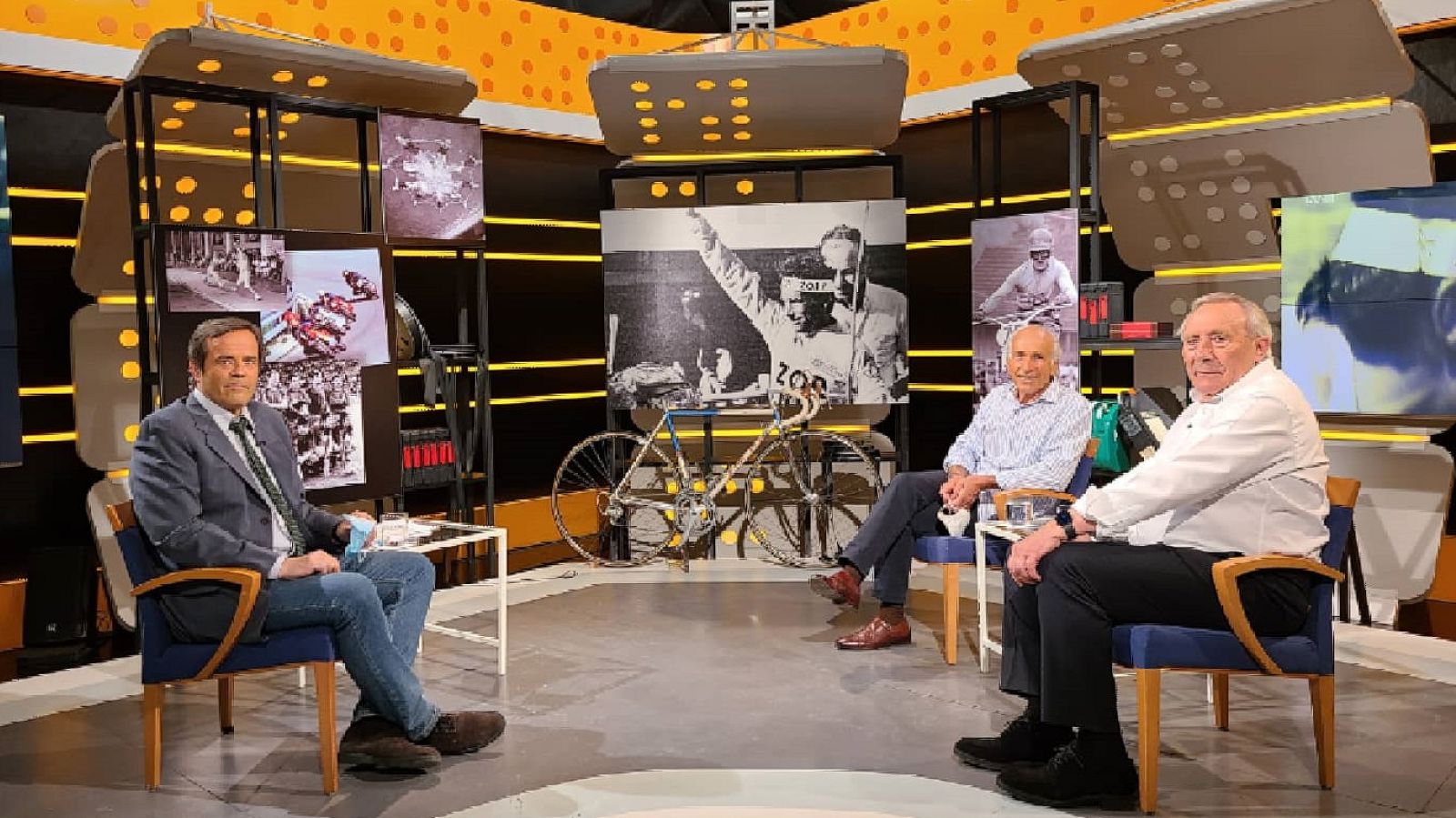 Conexión vintage - Pino, el 19, mete el 19 Pino - ver ahora