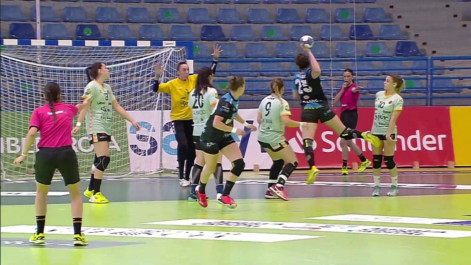 Balonmano - Copa de la Reina. 1/4 final: Atlético Guardés - La Calzada Liberbank Gijón