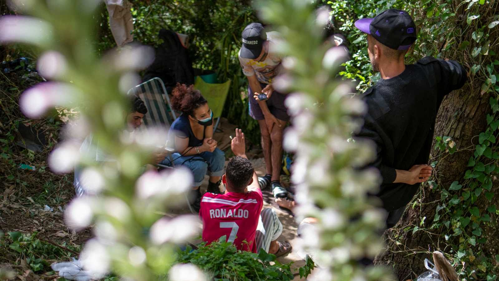 Escondidos en un monte de Ceuta para evitar las devoluciones