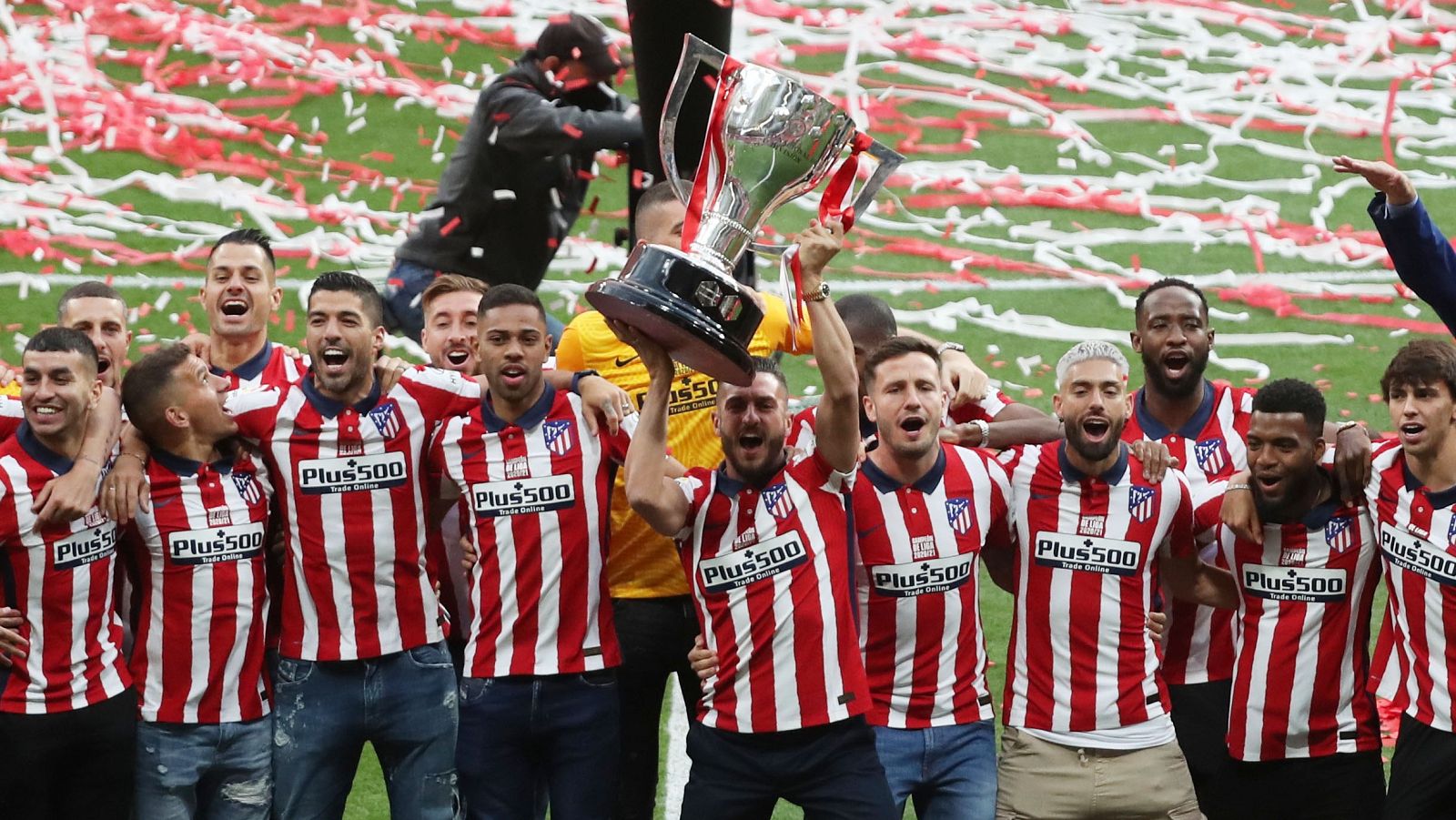 El Atlético de Madrid levanta la Copa de campeón de Liga | Ver