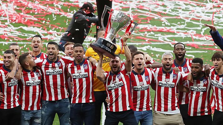Telediario 1 - El Atlético de Madrid levanta la Copa de campeón de Liga