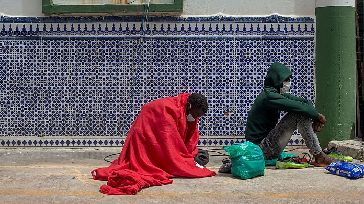 Una semana de crisis migratoria en Ceuta: 800 menores siguen alojados en albergues improvisados